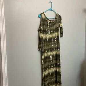 Camouflage cold shoulder long dress never worn
